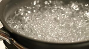 Déboucher avec de l'Eau Bouillante